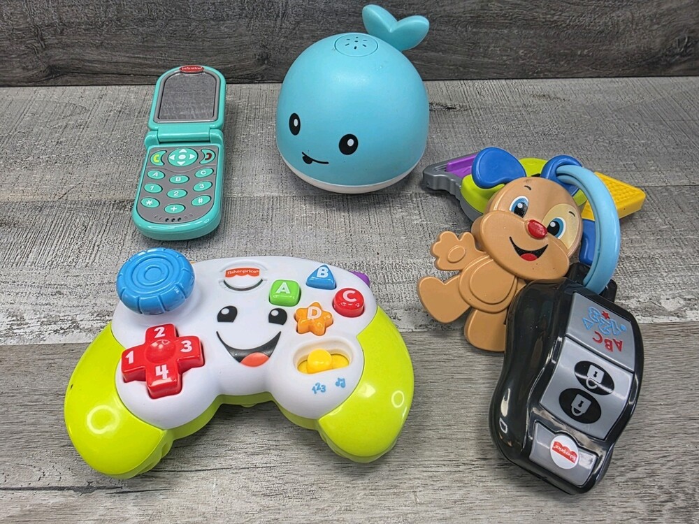 Fisher Price Laugh and Learn Bundle Game Controller, Play & Go Keys, Phone G37